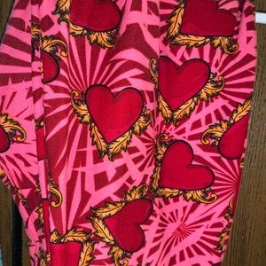 Lularoe TC valentines leggings